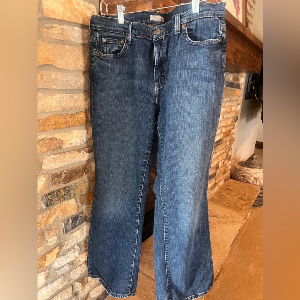 Levi's Ladies Med. Wash Bootcut Jeans